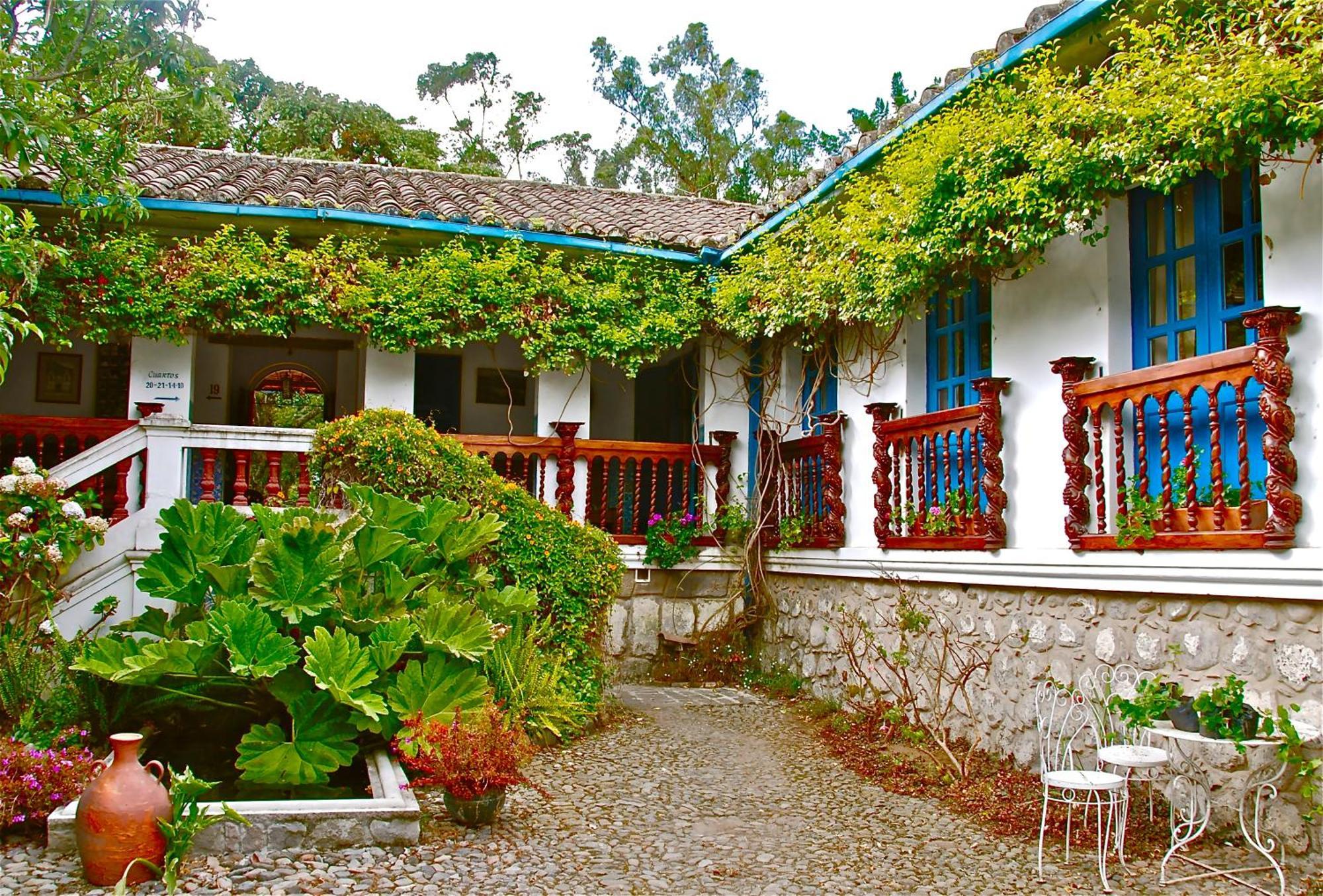 Hotel Hacienda Cusin Otavalo Exterior foto
